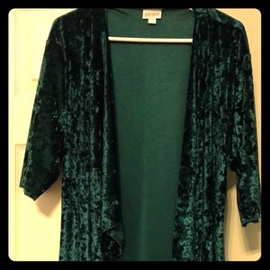 NWOT Lularoe Elegant Small Shirley